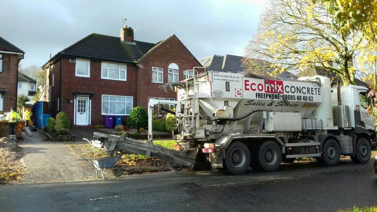 Barrowing service | Concrete suppliers | Eco-Mix Concrete Ltd